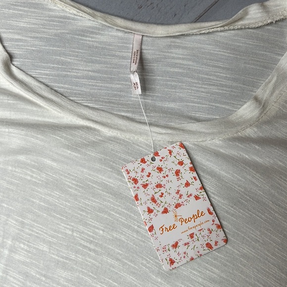 Free People Lace Sleeve Burnout Side Slit Tee - Size XS - Picture 7 of 11